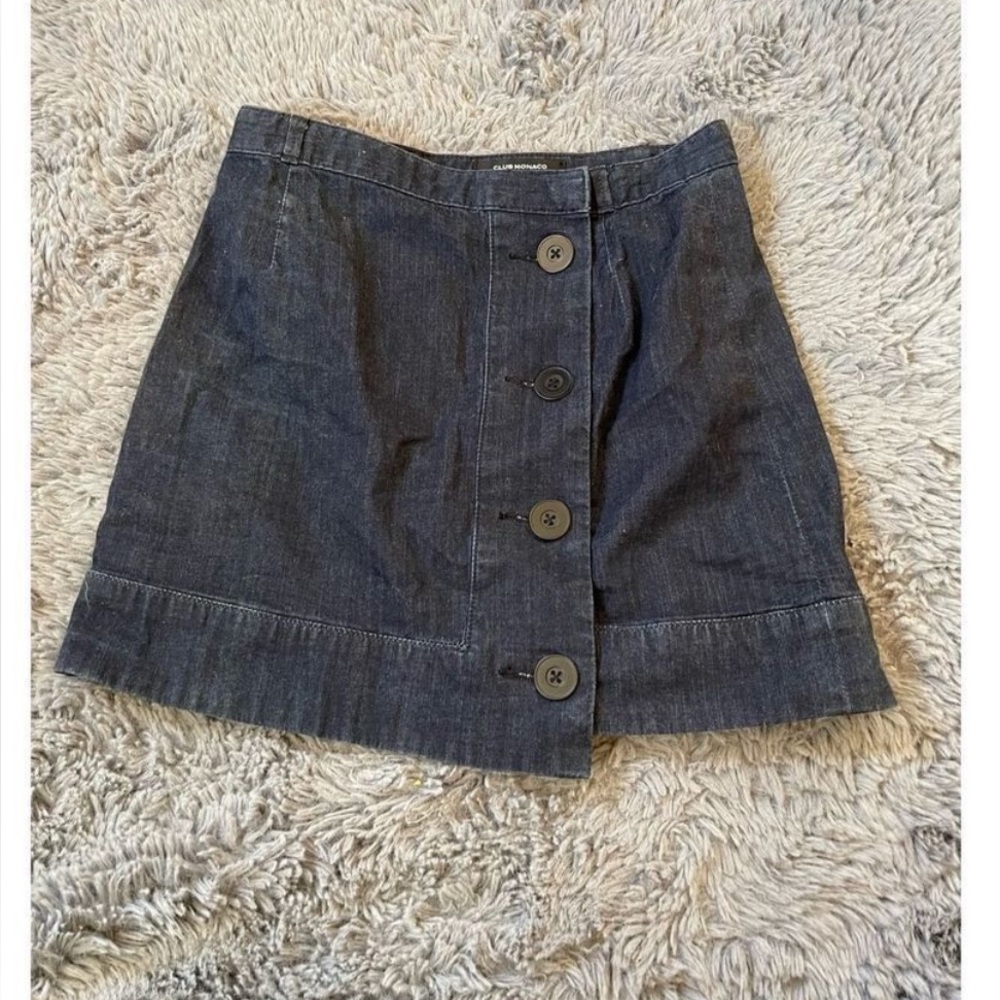 Club Monaco Y2k denim button front mini skirt size 0